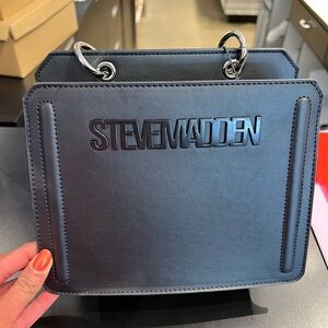Steve Madden